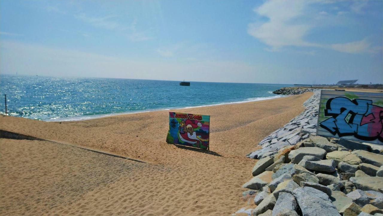 Alexandra'S Beach-Port Бадалона Екстериор снимка